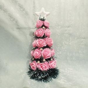 Brad cu trandafiri Roz
